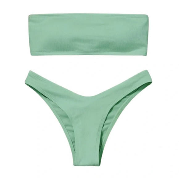 Brand New Bikinis - Picture 1 of 2